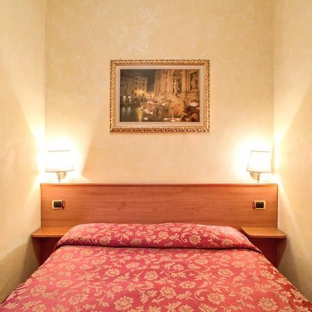 Monti Guest House - Affittacamere Roma Eksteriør bilde