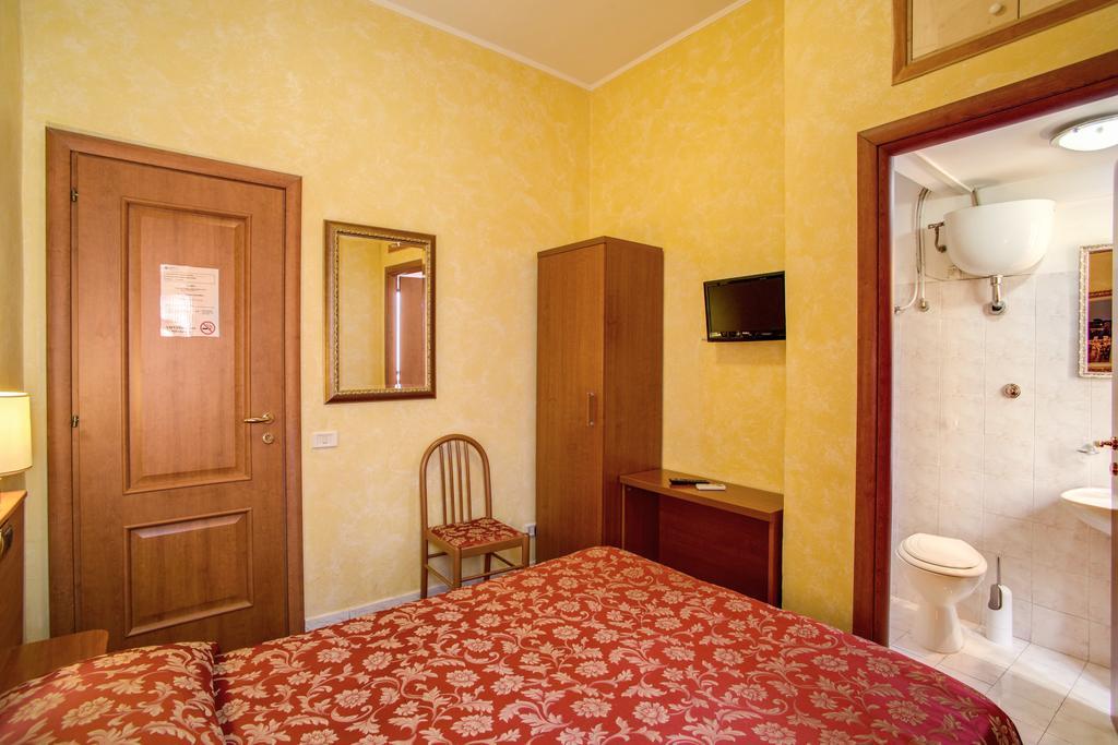 Monti Guest House - Affittacamere Roma Eksteriør bilde