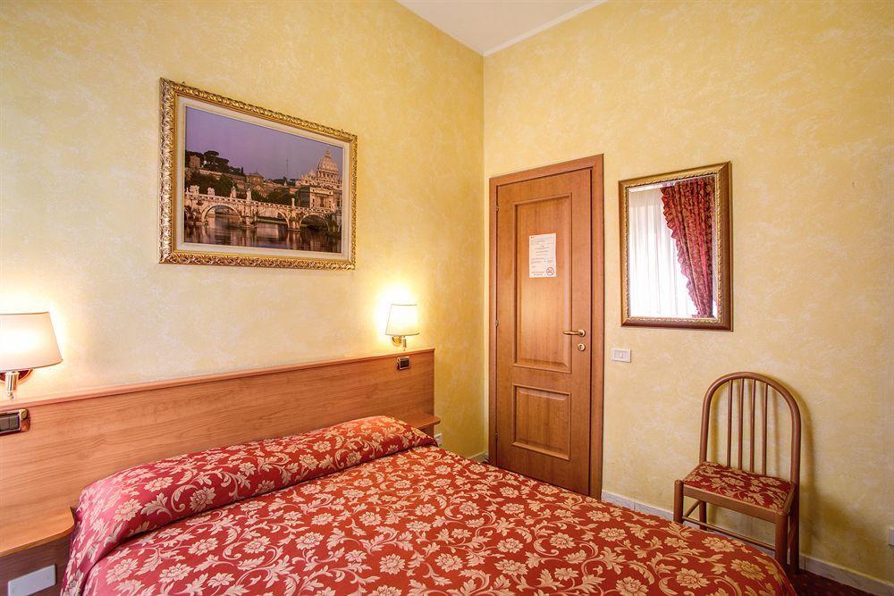 Monti Guest House - Affittacamere Roma Eksteriør bilde