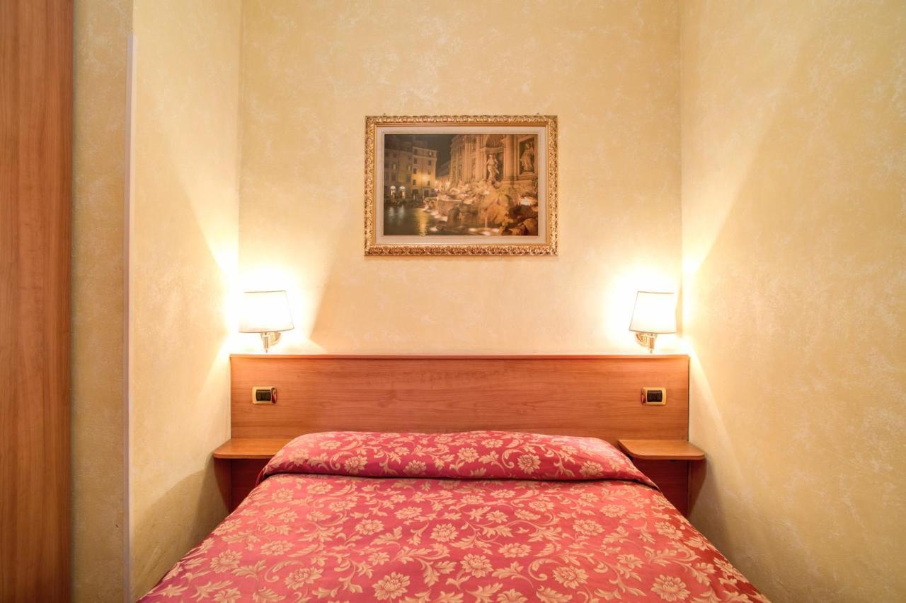 Monti Guest House - Affittacamere Roma Eksteriør bilde